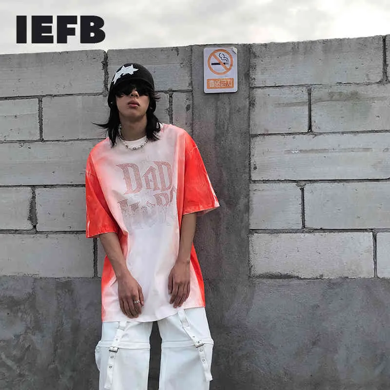 IDEEFB Męska noszenie w stylu amerykańskim wiertła z krótkim rękawem T-shirt męskiej mody oversize High Street Tie Dye Tee Lato 9y5527 210524