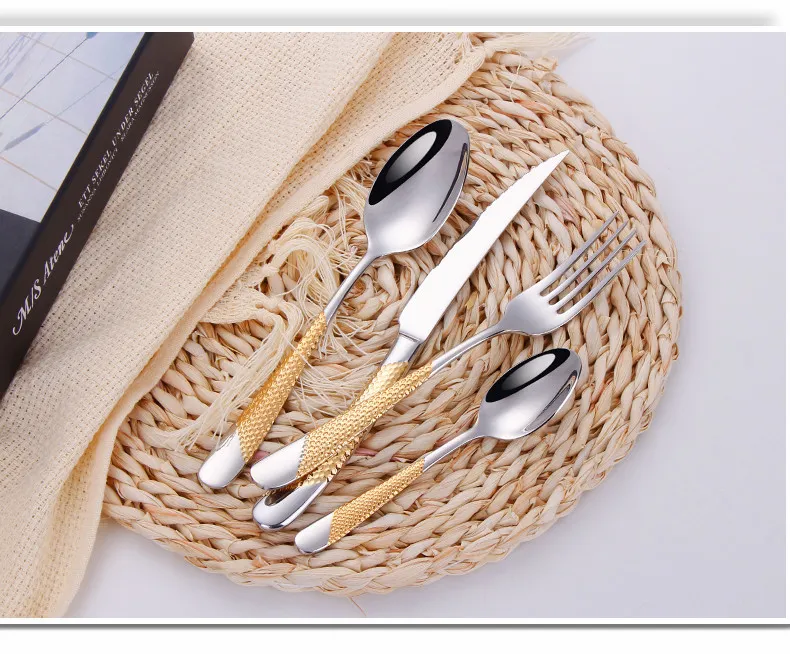 Couverts dorés 16 pièces - Acier inoxydable 18/10, élégants_voghion.com