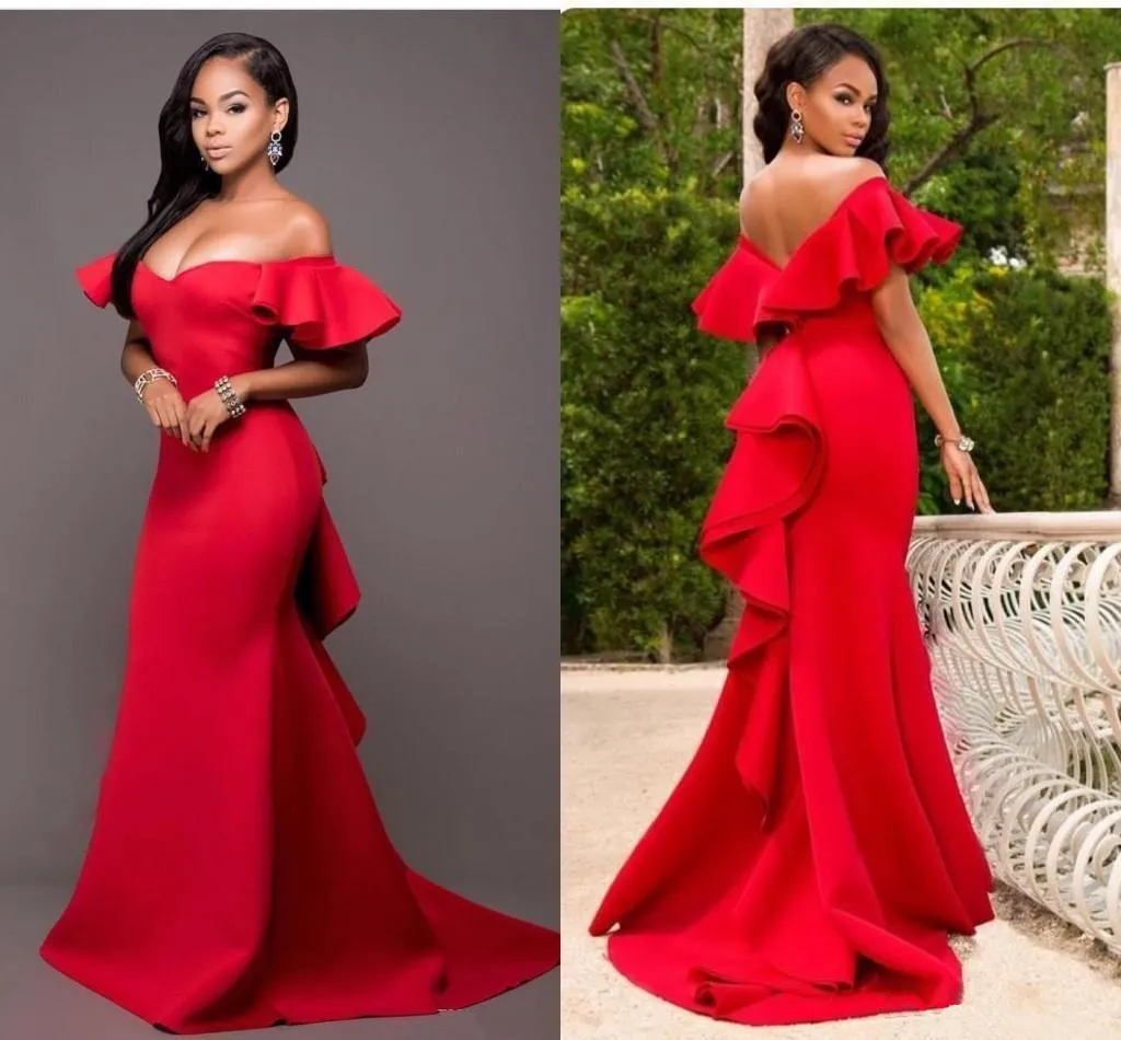 Rood 2021 prachtige zeemeermin bruidsmeisjes jurken van de schouder Backless Maid of Honor Lengte Satin Wedding Party Jurk Plus Size goedkoop