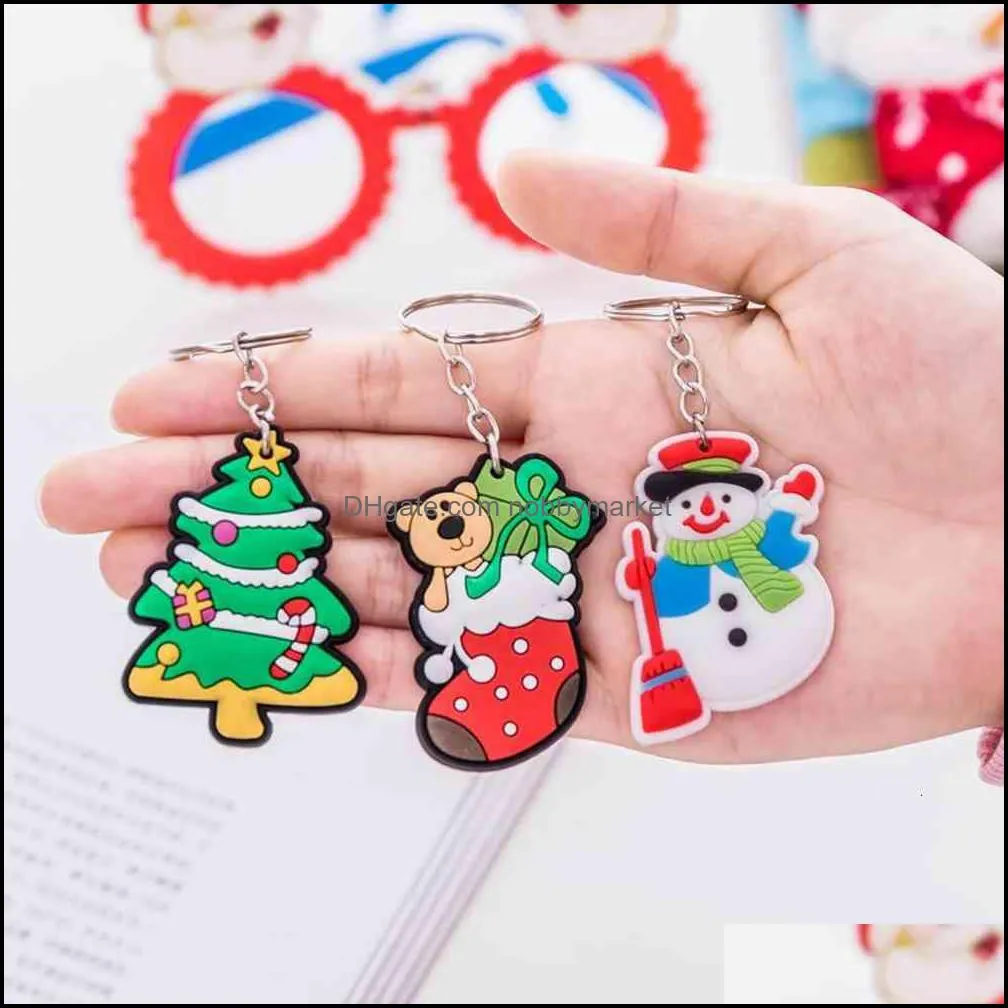 version of the cartoon cute Santa Claus keychain Men and women Christmas gift pendant couple key ring ornaments DHL Free