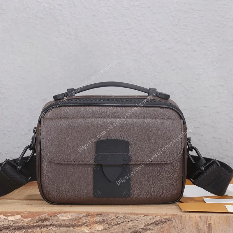 10a l bolsa de bolsa de moda bolsa de bolsa bolsa de bolsa diagonal Compras destacável Strapa de ombro ajustável Metal Buckle Luxury Designer Sports Travel 22cm L040