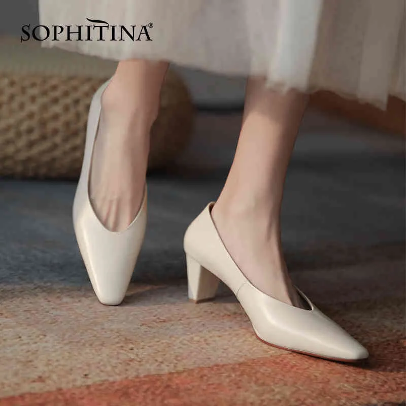 Sophitina vårkvinnor pumpar enkel kvadrat tå tjock häl solid färg kontor dam skor äkta läder kvinnliga arbetsskor ao324 210513
