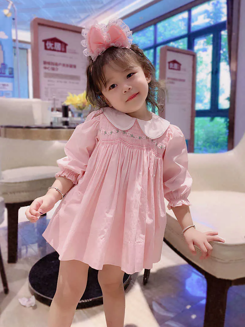 Pameo Pose 半袖ワンピース Ruban La Nina Dress Hand Smocked Peter Pan Collar Dress in Green – Pepa London