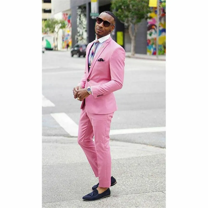 Traje color rosa hombre best sale