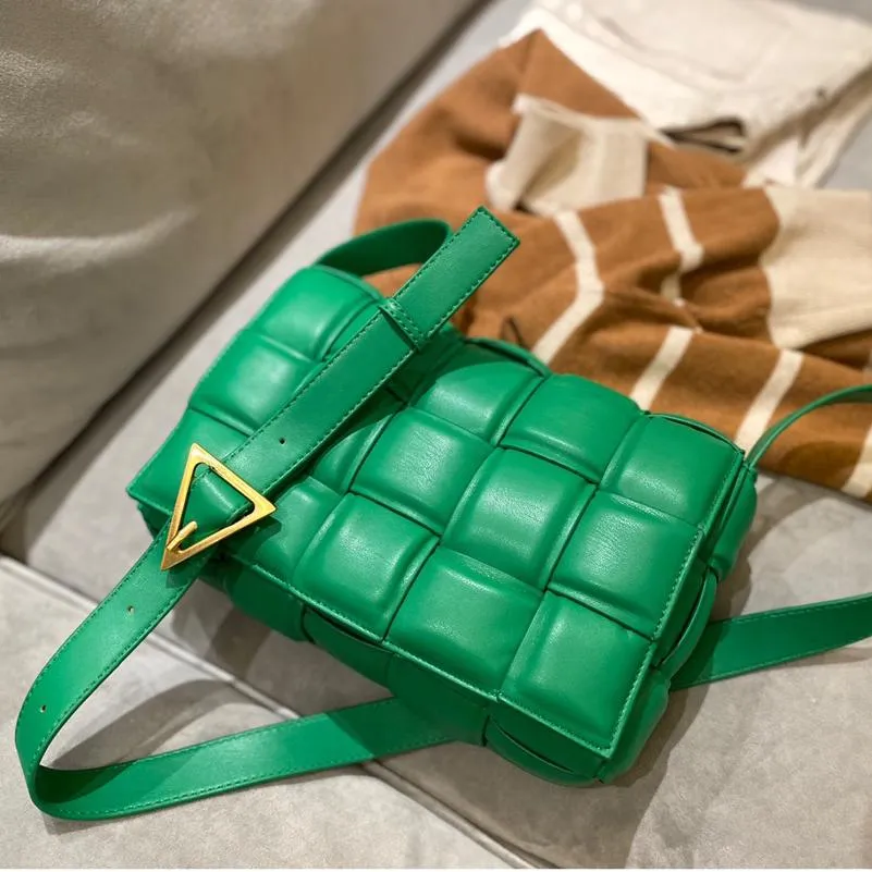 2022 Fashion Style Women Bages Crossbody Bag Borse a tracolla Borsa in vera pelle Sette colori progettati per le giovani ragazze3119