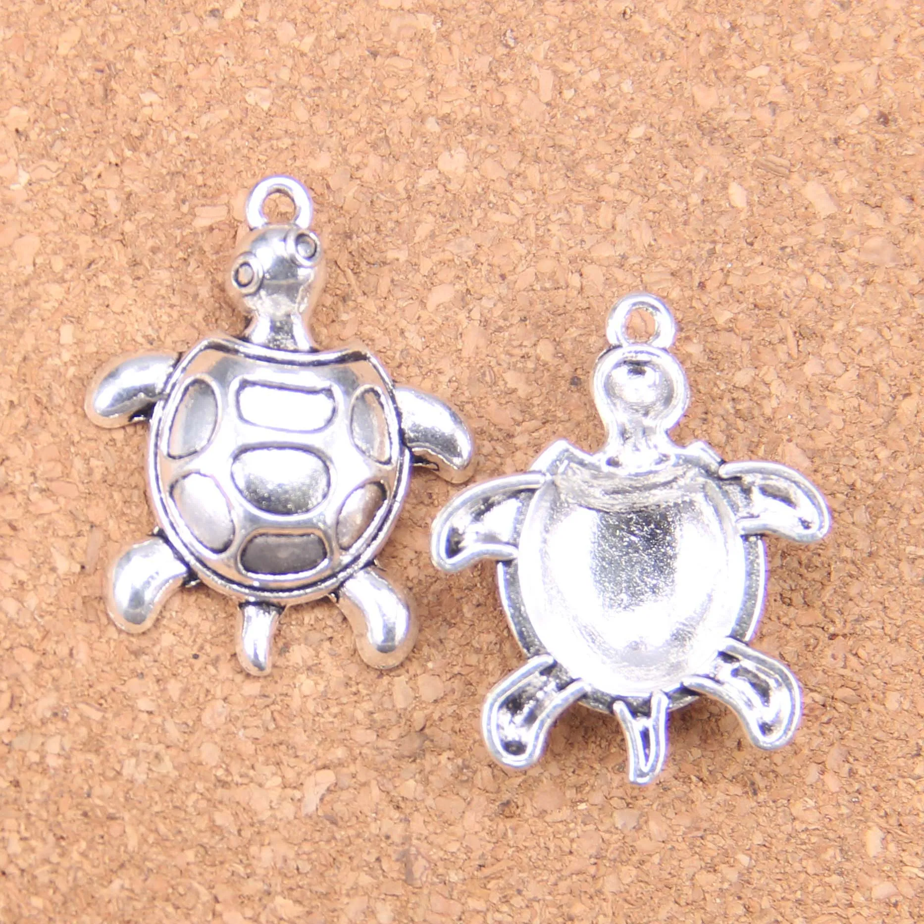 21 adet Antik Gümüş Bronz Kaplama Kaplumbağa Kaplumbağa Deniz Takılar Kolye DIY Kolye Bilezik Bileklik Bulguları 34 * 26mm