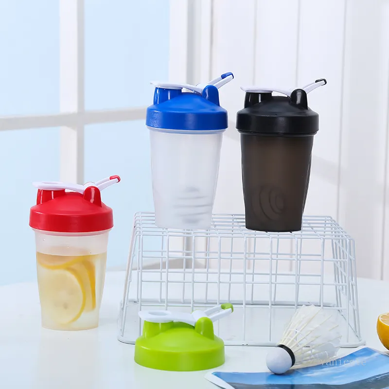 Creative 500ml Sport Vatten Tumblers Portable PP Plastkoppar Utomhus Travel Fitness Shake Cup 8 Style T500719