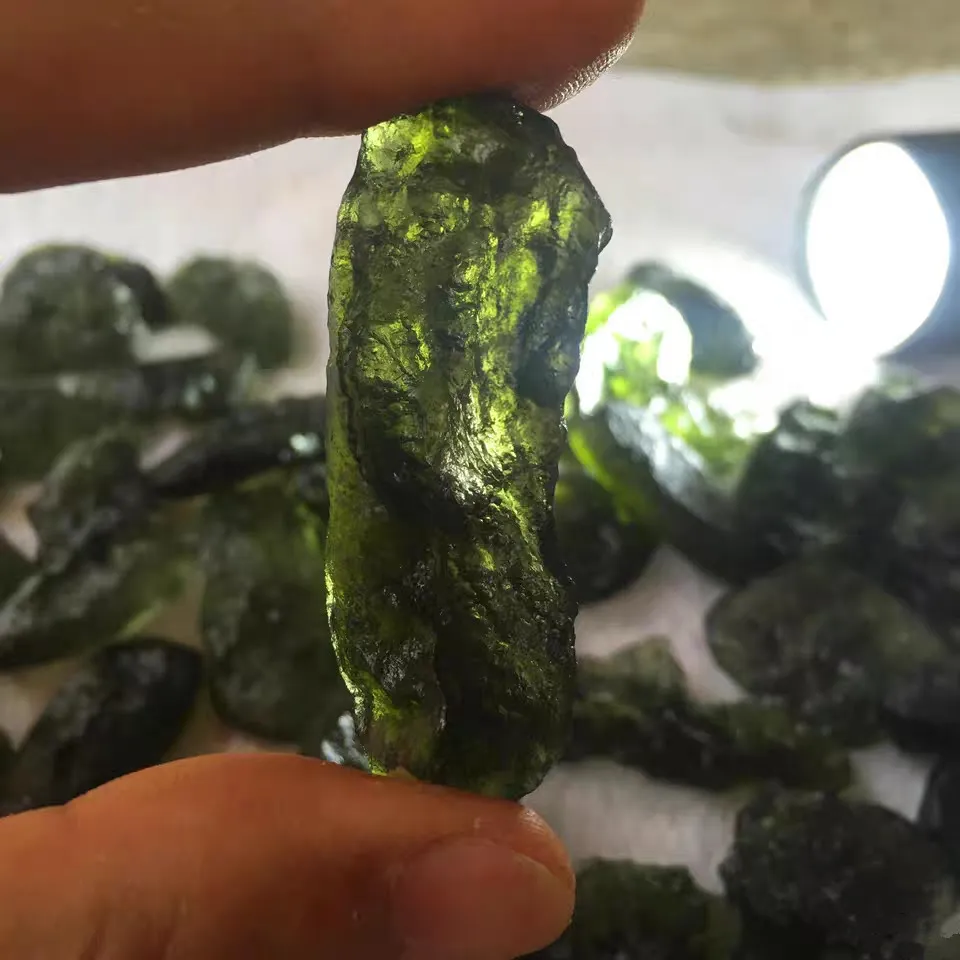 A Natural Moldavite green aerolites crystal stone pendant energy apotropaic4g-6g lot rope Unique Necklace 2103192283