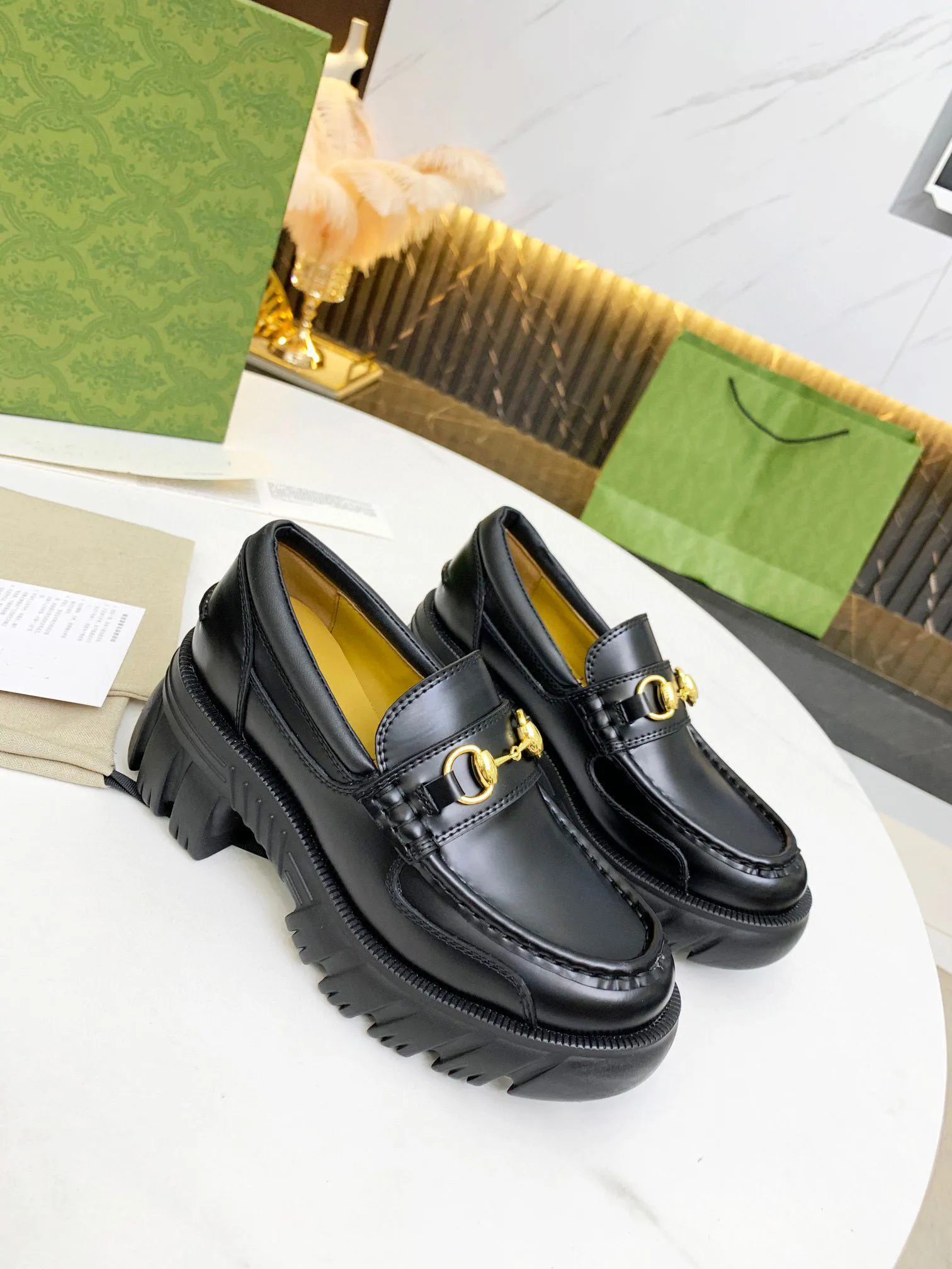 Dhgate loafers deals