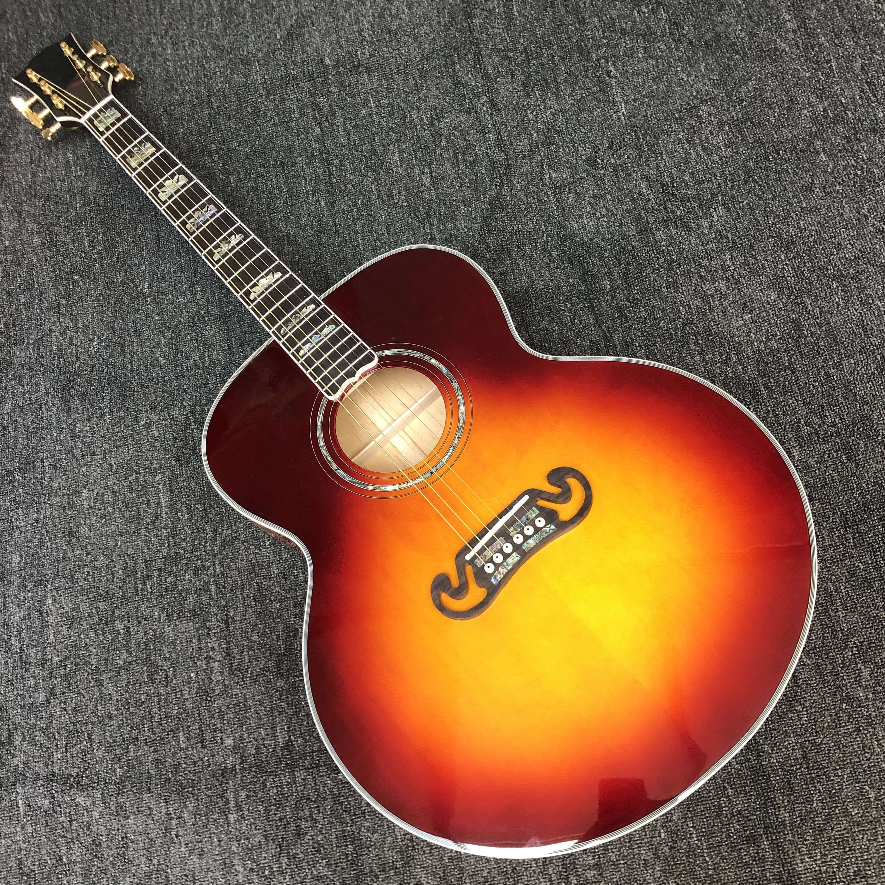 43 Zoll Cherry Sunburst Jumbo 200 Akustikgitarre, massive Decke aus geflammtem Ahorn, echte Abalone-Einlagen, elektrische Folk-Gitarre, akustische Gitarre, Palisander-Griffbrett, Butterfly-Mechaniken