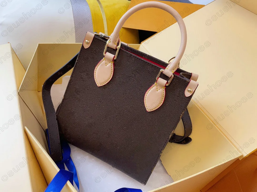 Mini sac à bandoulière en toile de créateur avec monogrammes – Sac à main de luxe pour femme : fourre-tout à rabat avec lettre fleurie, paquet de tablature pour le shopping et une utilisation quotidienne.