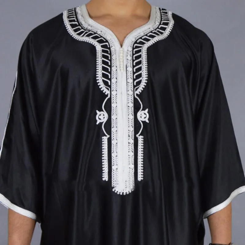 民族服イスラム教徒の男性カフタンモロッコの男性ジャラビヤドバイジュバトーベコットンロングシャツカジュアルユースブラックローブアラブ服p273o
