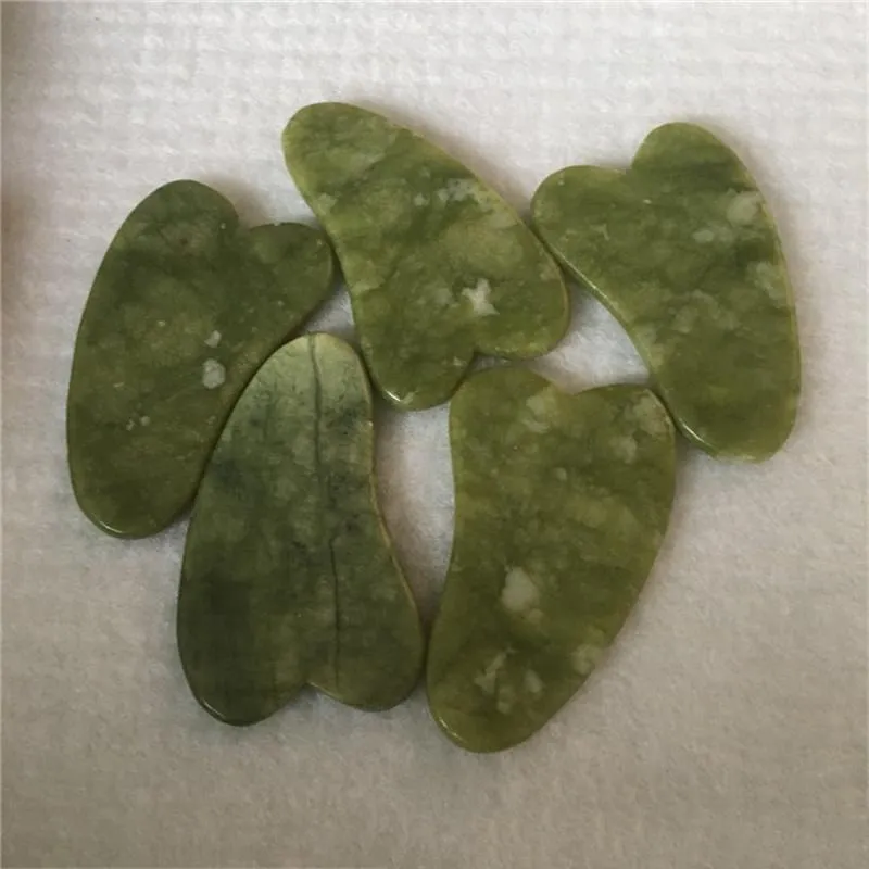 Massageador de rosto natural xouyan stone verde jade guasha gua sha tábua para sucateamento de terapia