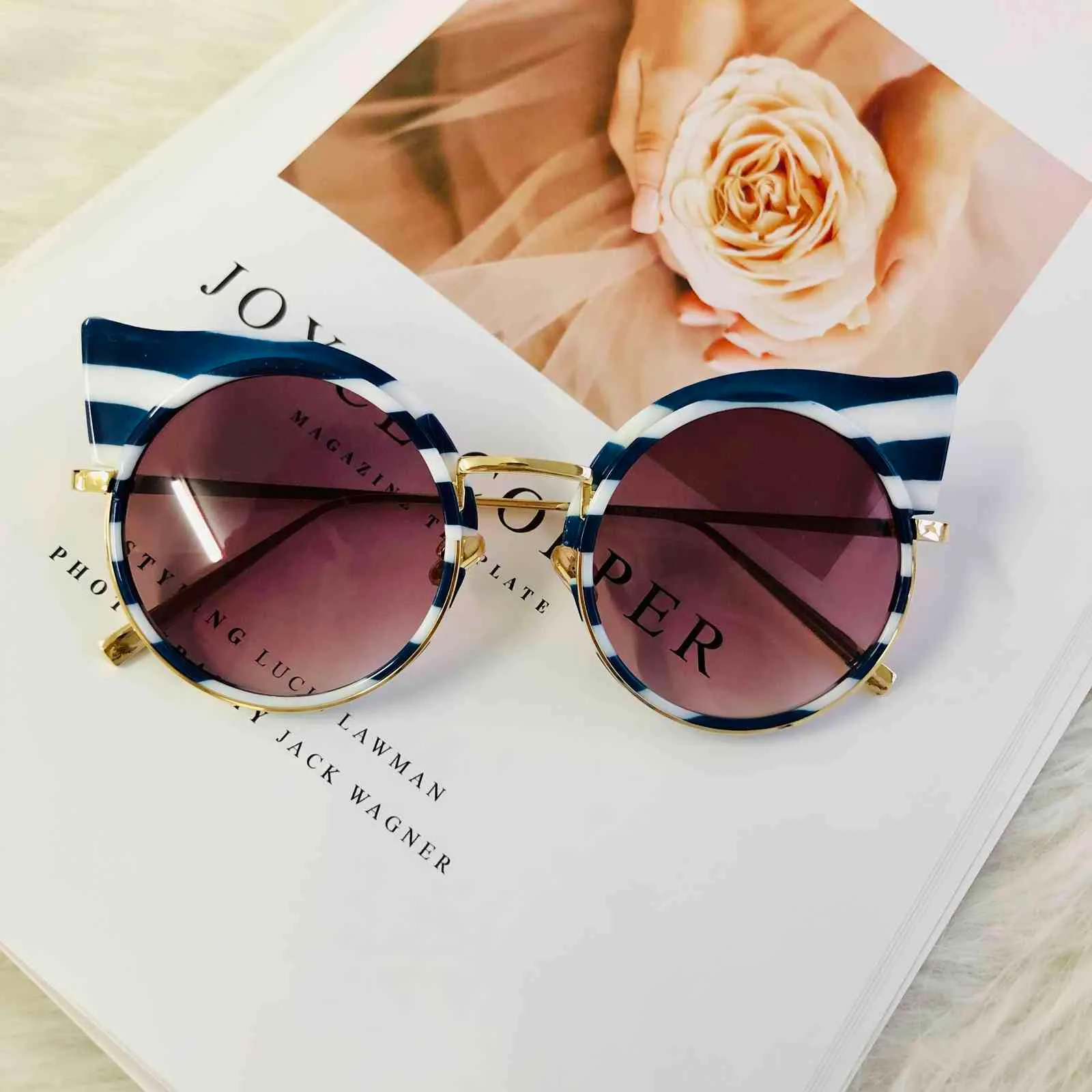 Rodada Marca Designer Óculos de Sol Colorido Eyewear Mulheres Zebra Metal Frame Oculos Retro Stripe Sol Óculos 2020 Fashion De Sol
