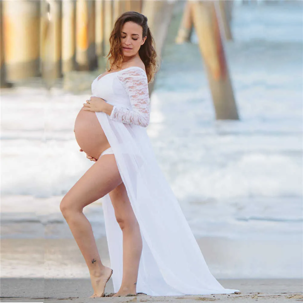 Maternity Shoot Gowns – Style Icon www.dressrent.in