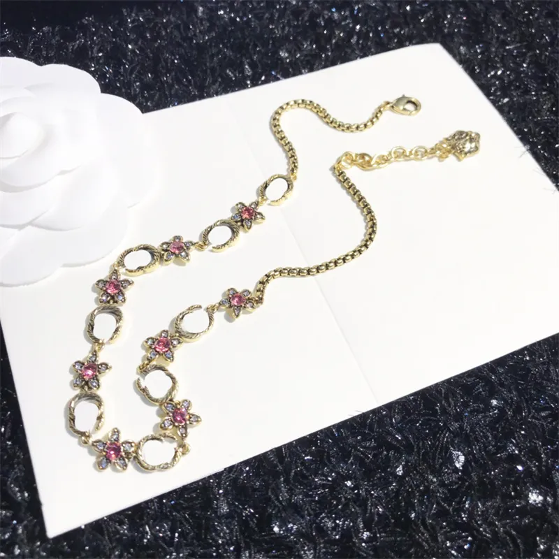 Colar com pingente floral de strass rosa elegante cristal feminino carta jóias pingentes colares para presentes de aniversário de namorados 282 g