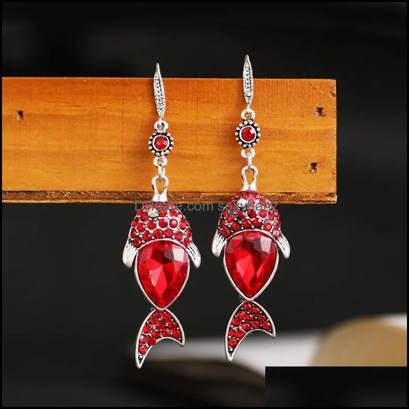 Women Full Diamond Fish Model Dangle Earrings Retro Long Pattern Bride Ear Hook Colorful Ethnic Style Animal Round Earring Stud Jewelry Accessories