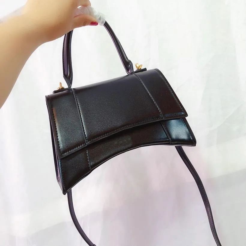 Fashion women`s handbags outdoor leisure ladies shoulder bag Shiwen design mini 23CM high quality handbag coin purse