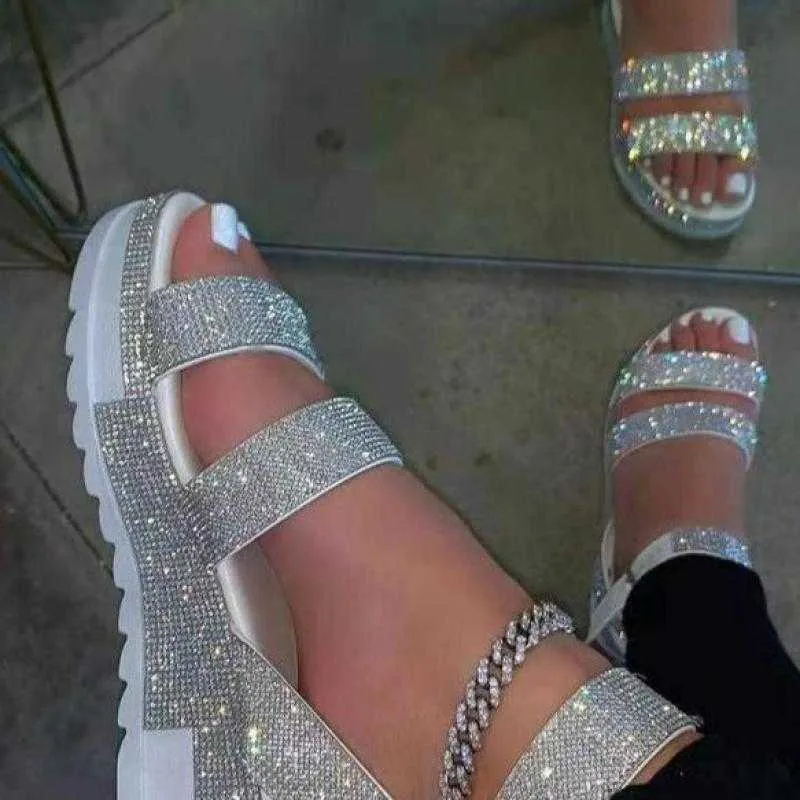 2021 Sommarsandaler Mode Rhinestone Damskor Öppen tå utomhus Plus storlek 36-43 Sandalia Plataforma Zapato Mujer Y0721