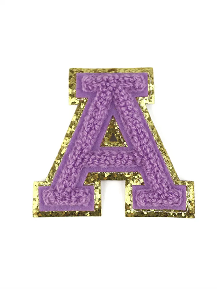 Fioletowe litery ze złotym brokatem Chenille tkaniny łaty ręcznik haft tęczy gritt alfabet żelazo na naklejce Nazwa odzież DIY urocza torba odznaka