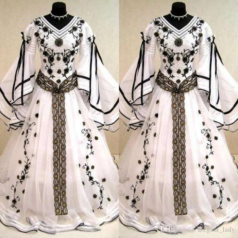 Vintage Victoriaanse Zwart-wit Trouwjurk Flare Lange Mouw Renaissance Koninklijke Bruidsjurk Gothic Hollowen Lace-up Corset Medieval Plus Size Bruid Jurken