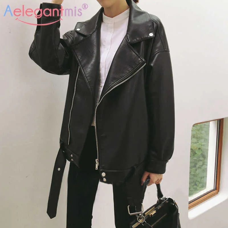 AELEGANTMISルーズPUフェイクレザージャケットの女性サッシクラシックモトバイカーベルトストリートレディベーシックコートプラスサイズのアウターウェア210607