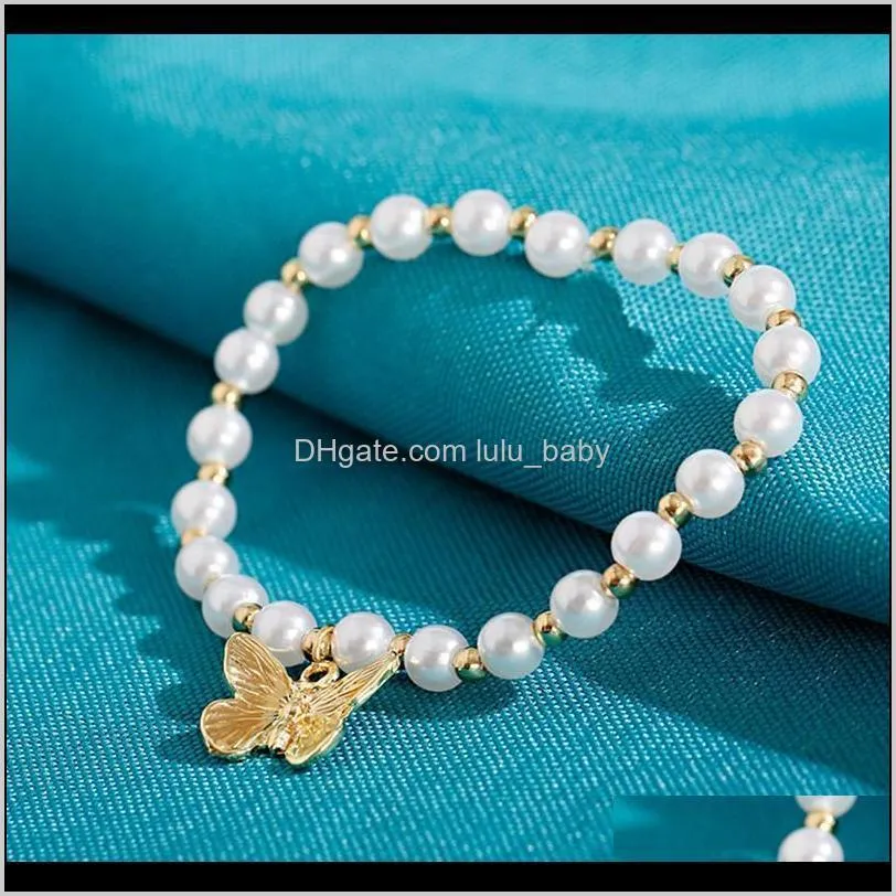 Fashion Girl Elastic Bracelet Pearl Beaded Bracelet Golden Color Butterfly Shape Pendant Decoration 2020 European Jewelry