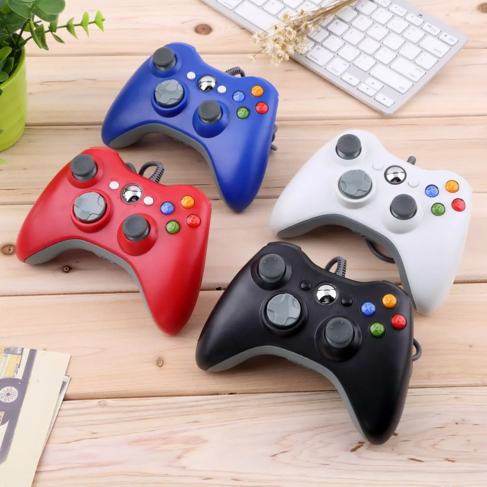 2021 وحدة تحكم سلكية Xbox 360 Joypad Gamepad أسود / أبيض مع صندوق البيع بالتجزئة