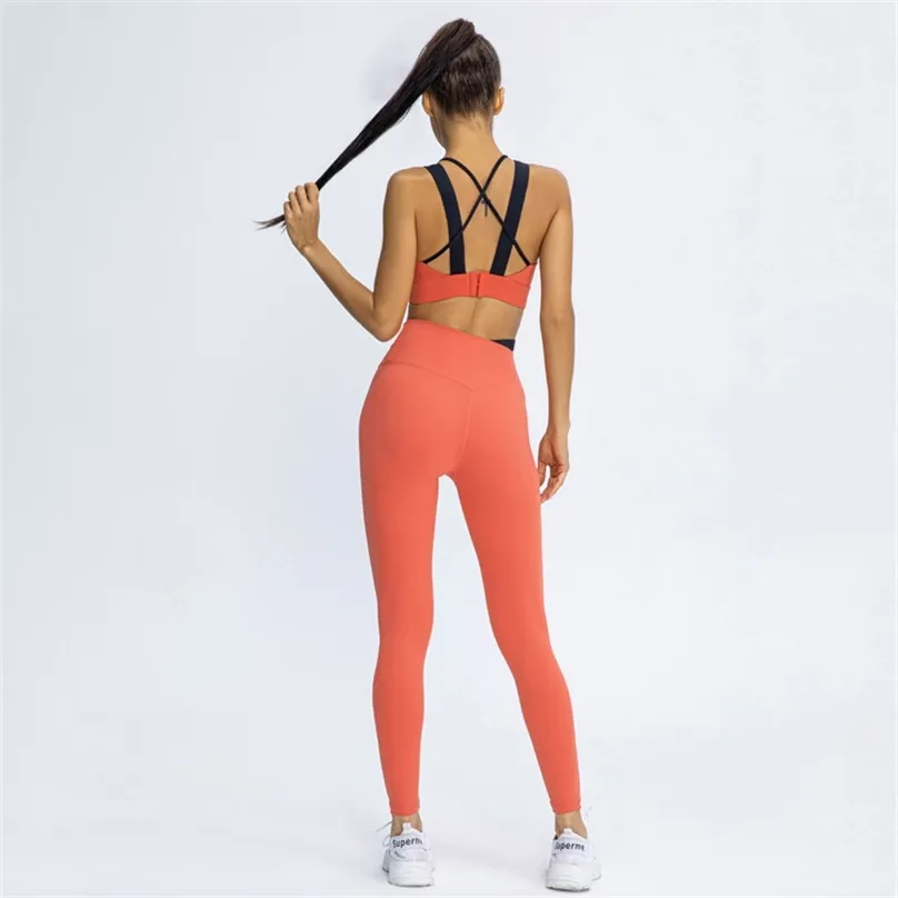 Naken-Feel Yoga Sets Sport Leggings Back Cross Shocksäker Bras Gym Workout Kläder Fitness Tracksuits Sportkläder 2PCS Suits 210802