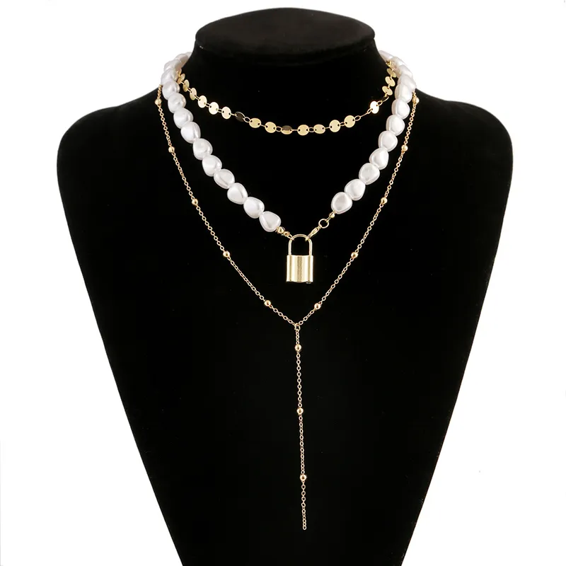 Collar de cadena de eslabones de oro Punk para mujer, gargantilla con colgante de nudo y corazón de perlas, regalos de joyería de moda