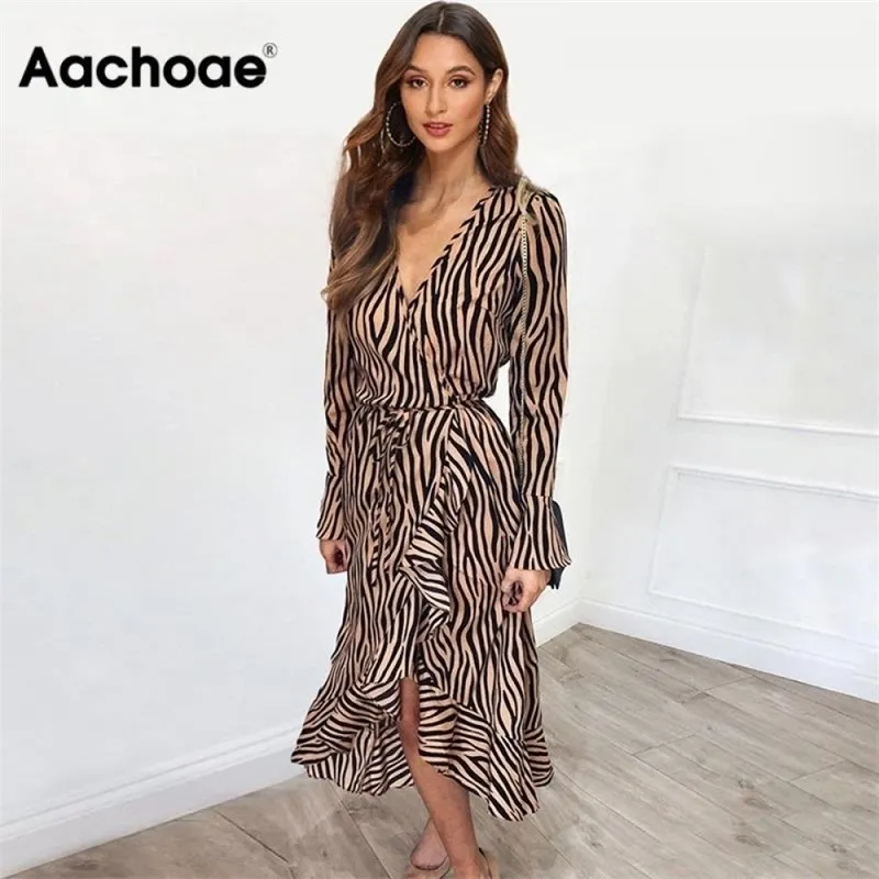 Aachoae Abiti lunghi Donna Zebra Print Beach Bohemian Maxi Dress Casual Manica lunga Scollo a V Ruffles Party Dress Abiti 210325