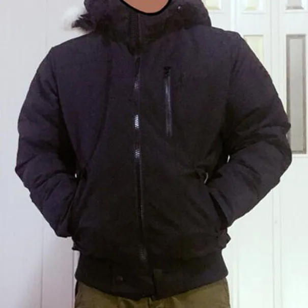Inverno Down Down Parkas Boders Men clássico Designer de jaqueta quente Parka para casacos com capuz de pele externo masculinos S134 Personalize plus size Sale