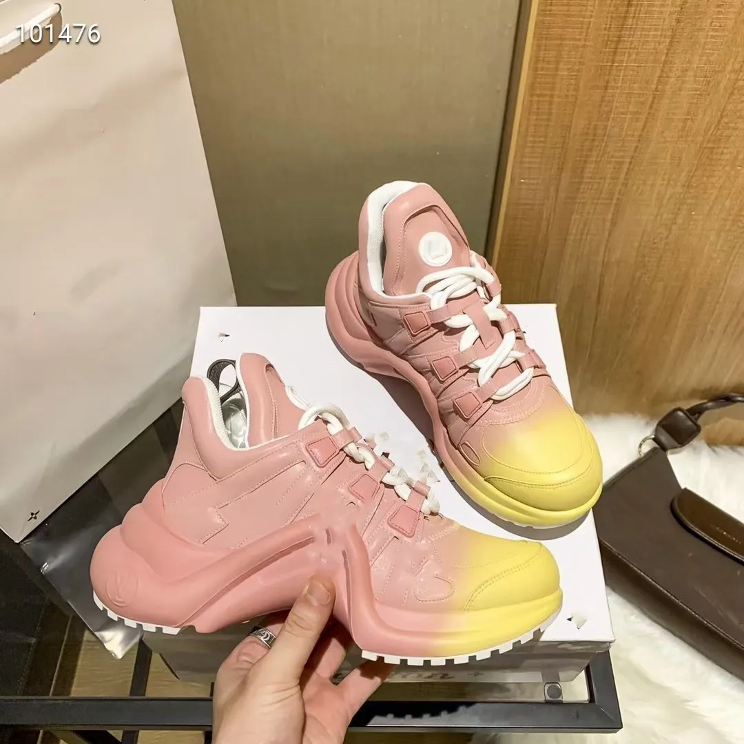 Tasarımcı Kadın Degrade Sneakers Loafer'lar Moda Screener Kadınlar Düşük Kesim Deri Rahat Spor Ayakkabı Açık Sürüş Ayakkabı