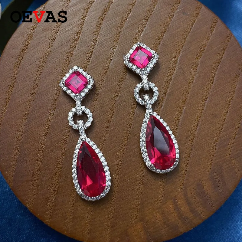 Oevas 100% 925 Sterling Silver Ruby Drop Örhängen för Kvinnor Sparkling High Carbon Diamond Wedding Party Bridal Fine Smycken Gift