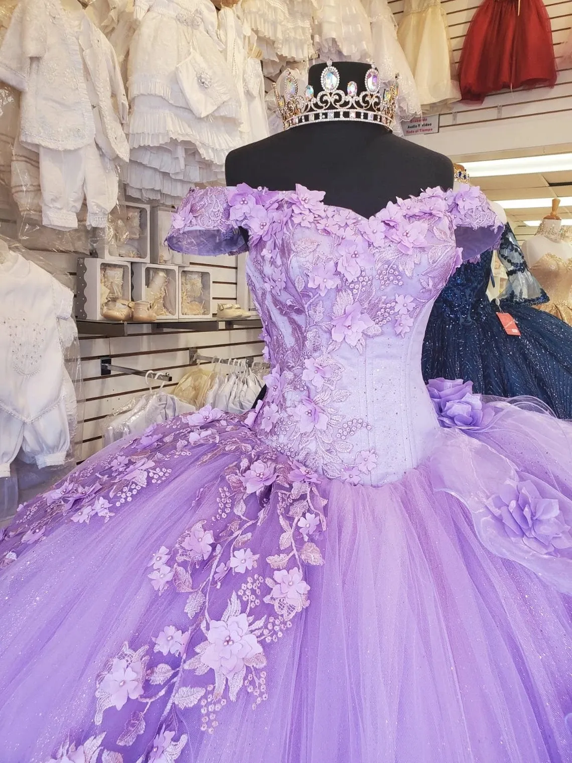 Lavender best sale dress quinceanera