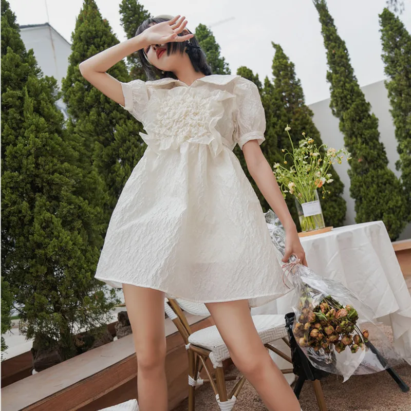 Women's Bubble Sleeve Short peter pan collar dress with Lapel and Knee-Length Hemline Women's Bubble Sleeve Short peter pan collar dress with Lapel and Knee-Length Hemline
