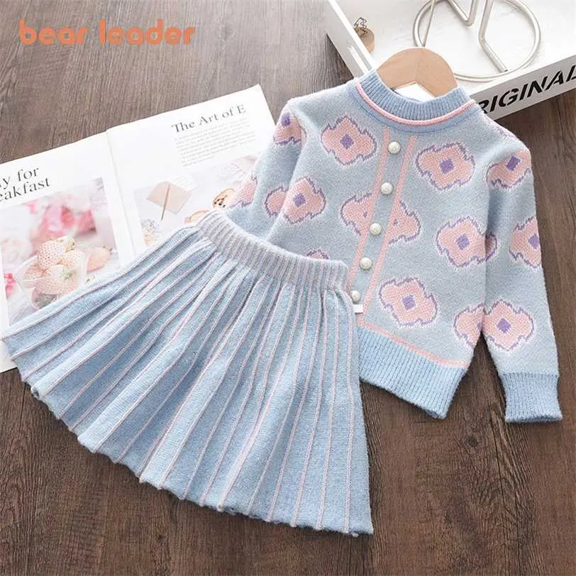 Bear Leader Girls Baby Mode Hiver Vêtements tricotés Ensembles Pulls de dessin animé Tops Jupes Jupes Tenues Enfants 211224