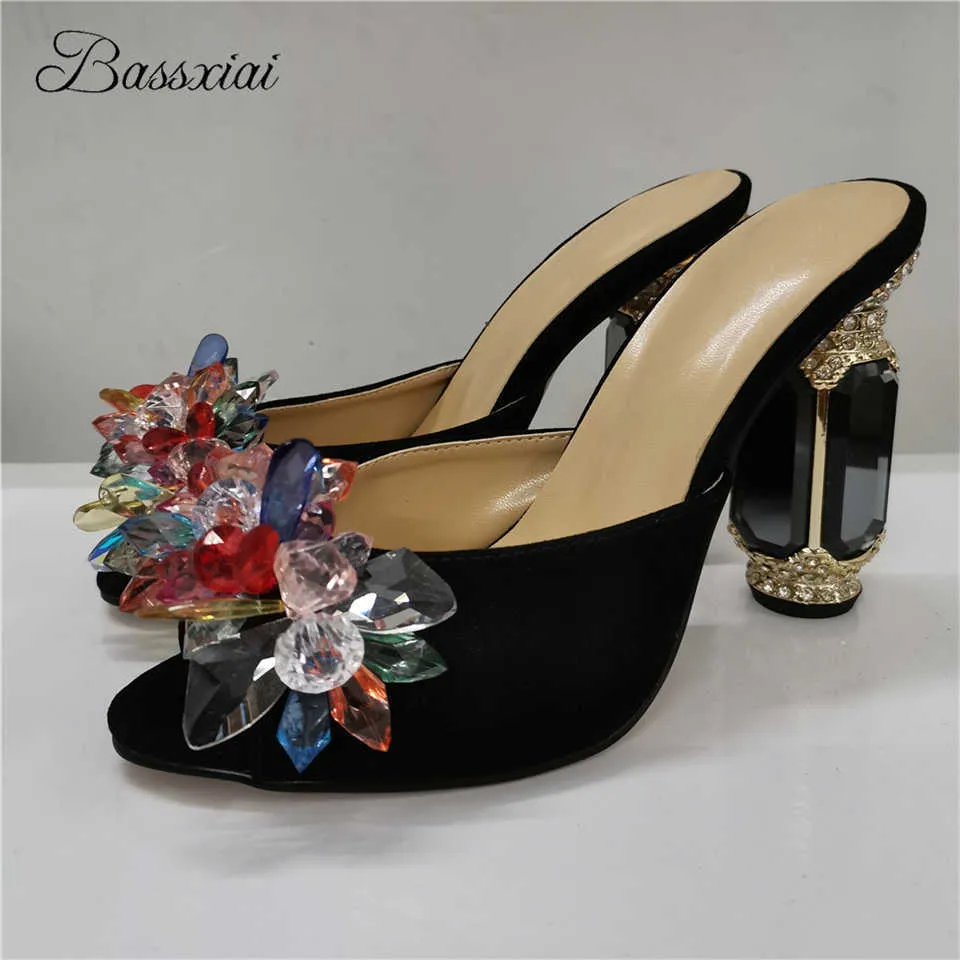 Färgglada Crystal Diamond Flower Decor Sandals Kvinnor Jeweled Rhinestone High Heels Luxury Suede Slingbacks Party Shoes X0526