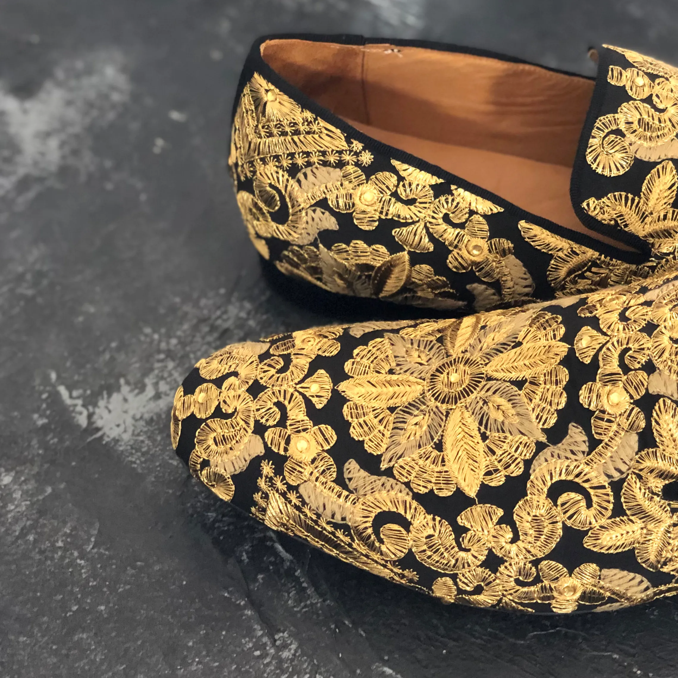 dress shoes gold Men's Gold/Silver Spiked Dress Shoes. Great For Prom or Homecoming. Size 10