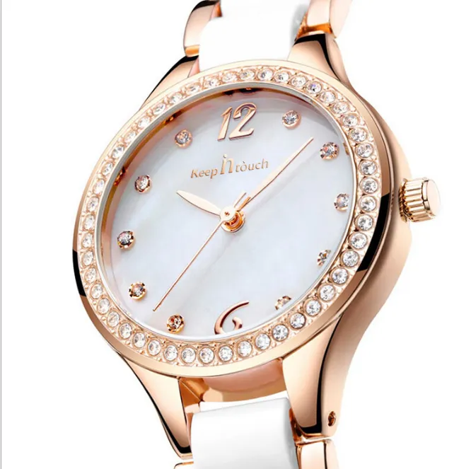 Date d'arrivée Céramique Quartz Mouvement Femmes Montre Bracelet Diamant Brillant Dames Montres Vie Étanche 7MM Cadran Mince Montre-Bracelet293H