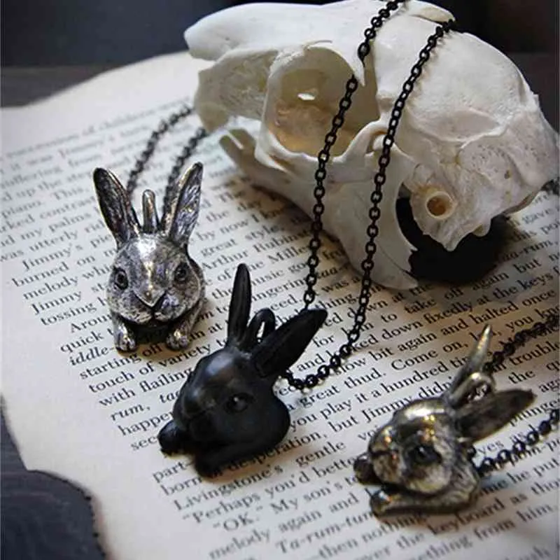 Hiphop Style Big Head Rabbit Pendant Retro Hare Halsband Söt tjejer Gåva Smycken Idea --12PCS / Lot 3 Färger Val