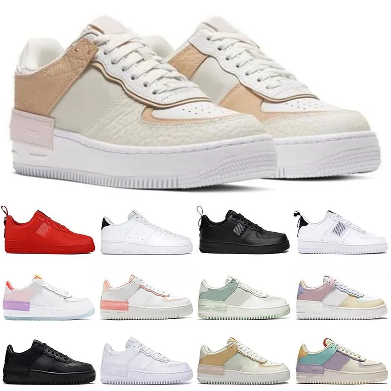 Billigare Casual Shoes Sneakers Triple White Black Tropical Spruce Aura Utility Shadow Män Kvinnor Utomhus Sport Trainers