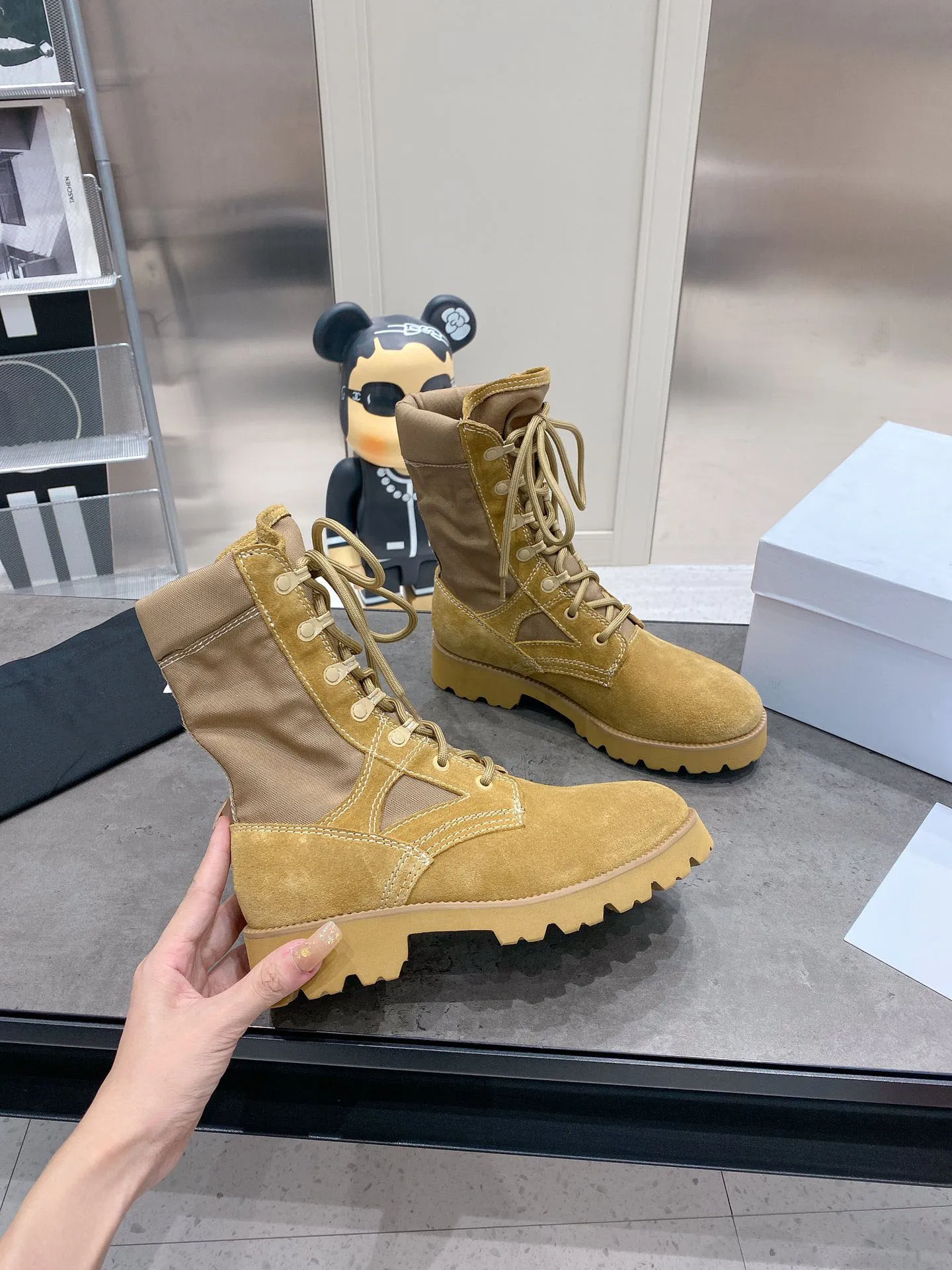Low heel martin boots outlet
