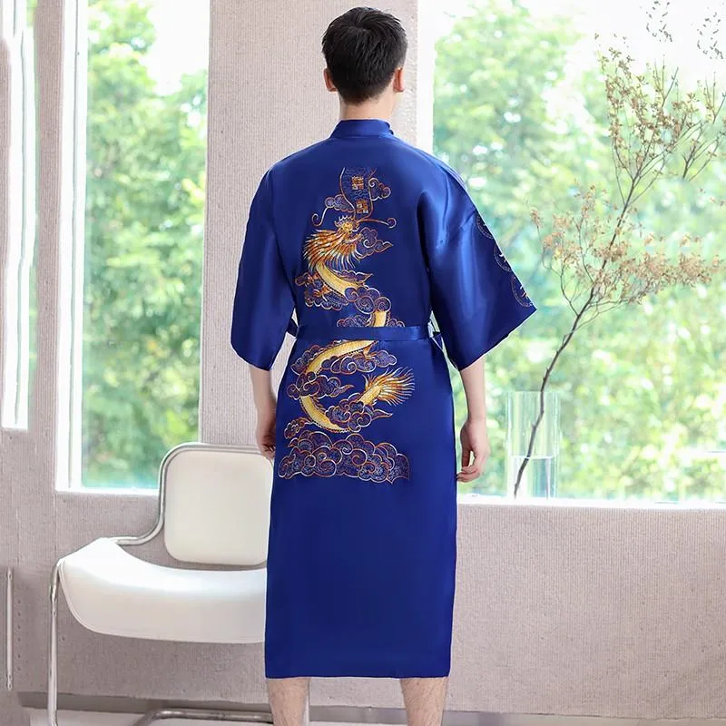 Compre Ropa De Dormir Para Hombre Dragón Bordado Hombres Satén Robe Chino  Tradicional Baño Vestido Masculino Nightwear Casual Kimono Casa Ropa A  19,17 € Del Odelettu | Es.Dhgate.Com