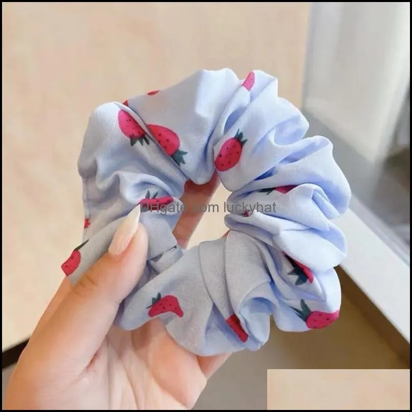 Fashion Scrunchies Gum Hair Tie Women Girls Printed strawberry Elastic big Hair bands Ponytail Hold Hair Accessories
