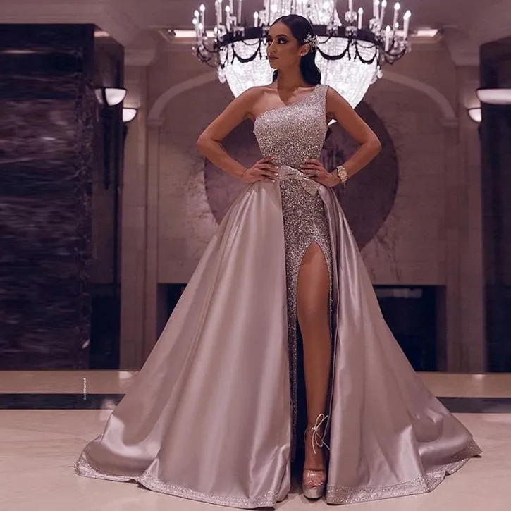 2022 Sparkly Rose Gold Sequined One Shoulder Evening Dresses - Main Image