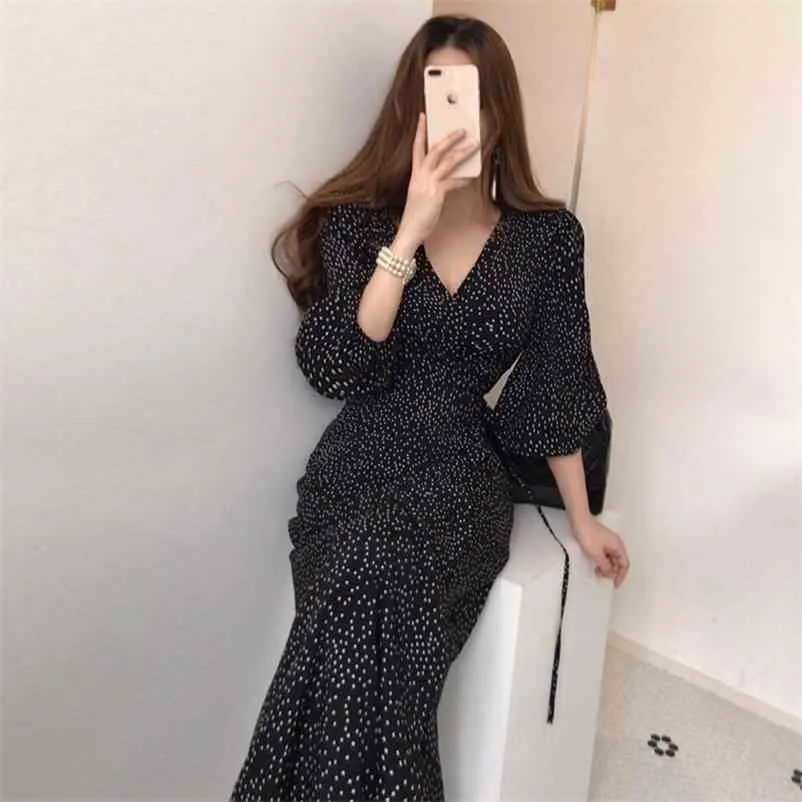 Robe d'été élégant printemps été noir col en v Robe pour femmes vêtements coréens Vintage Bandage Femme Robe 210514