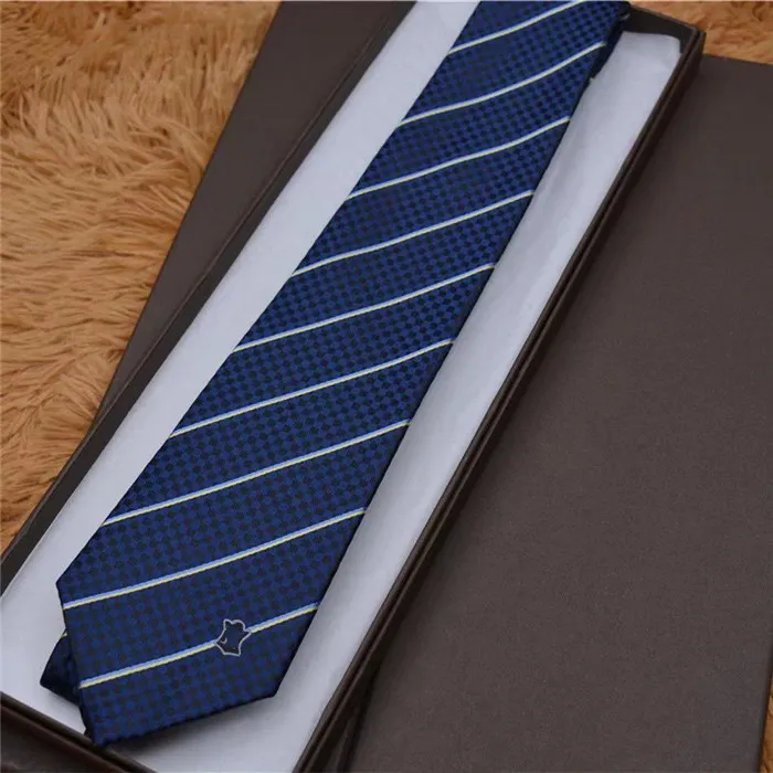 Tie 100% silk embroidery stripe pattern classic bow tie brand men`s casual narrow ties gift box packaging