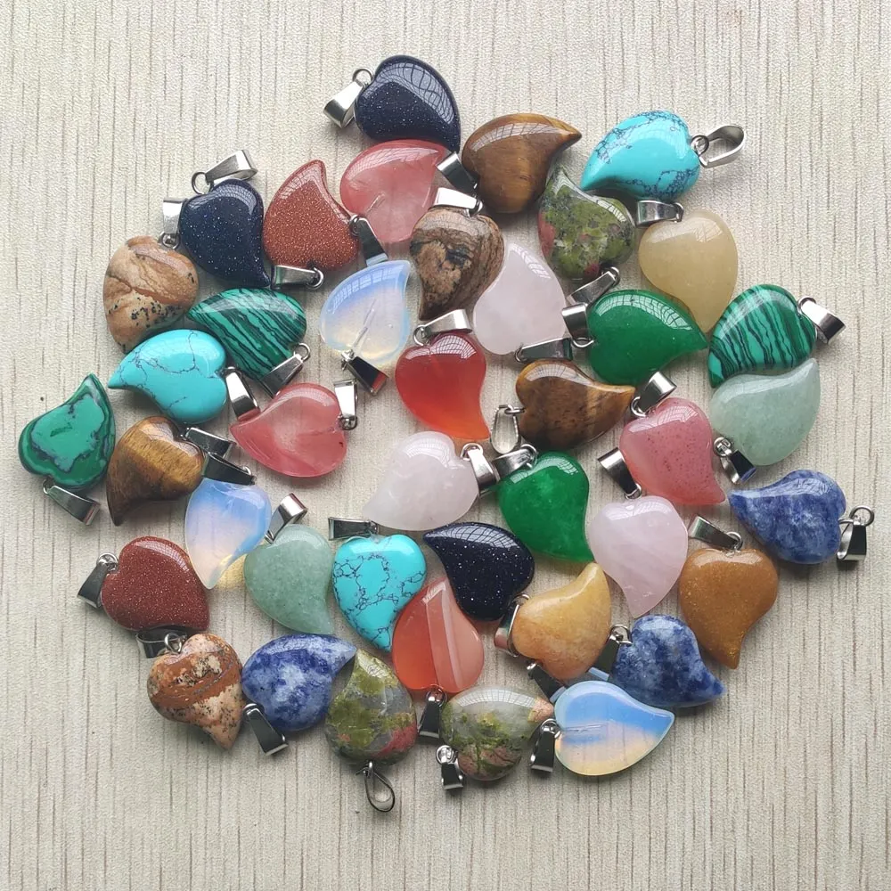 20mm * 15mm Assorted Trendy Bend Heart Natural Stone Charms Pendants För Halsband Tillbehör Smycken Making