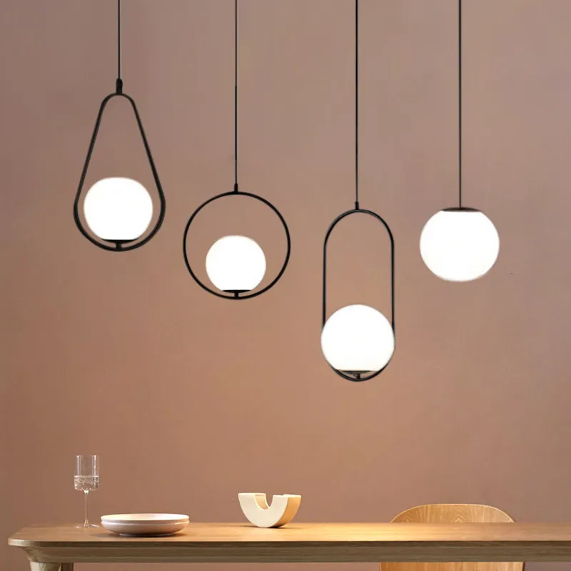 Nordic LED Glass Ball Lampy wisiorki czarne srebrne mosiężne metalowa lampa nocna prosta jadalnia wisząca lampka